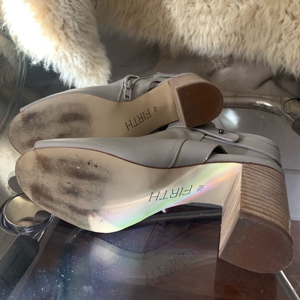 FIRTH Open Toed Booties - Picture 7 of 7